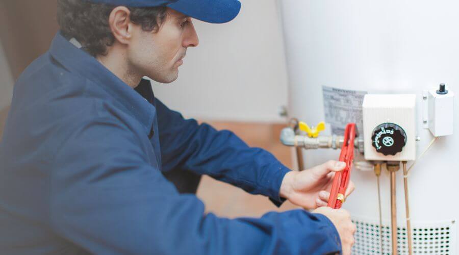 Expert burst pipe repair services in Thomas, OK